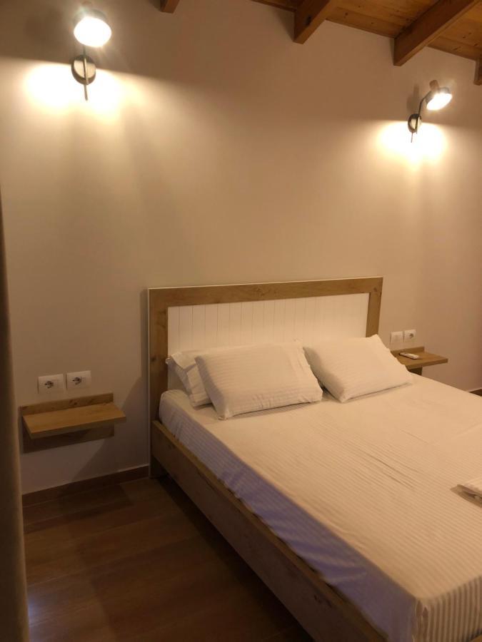 Amazing Familiar Apartments And Rooms Sarandë Exteriör bild