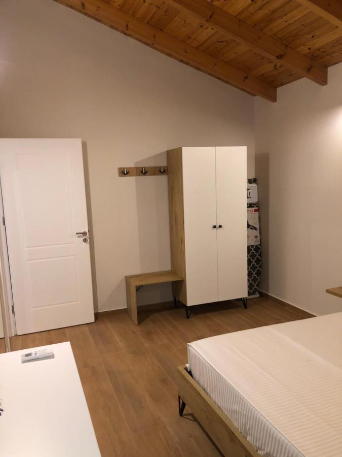 Amazing Familiar Apartments And Rooms Sarandë Exteriör bild