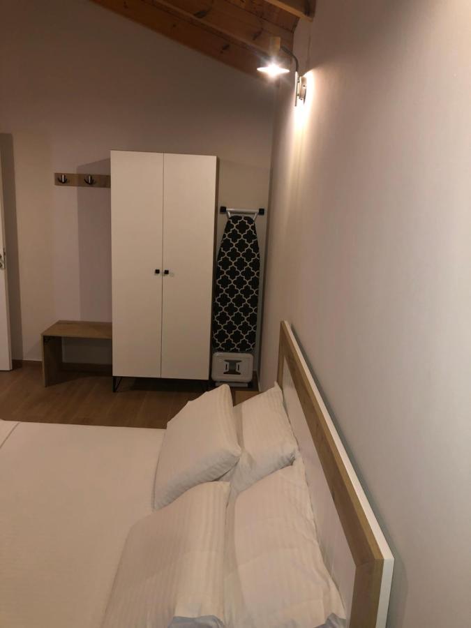 Amazing Familiar Apartments And Rooms Sarandë Exteriör bild