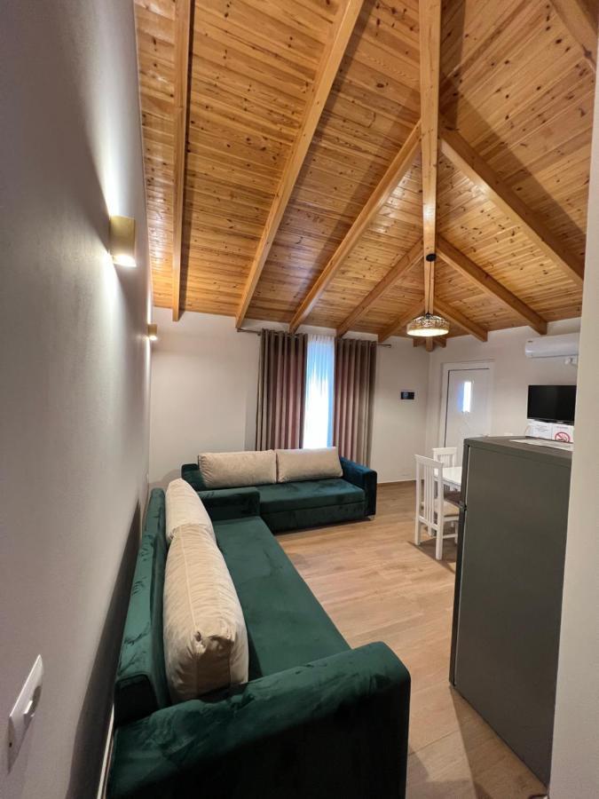 Amazing Familiar Apartments And Rooms Sarandë Exteriör bild
