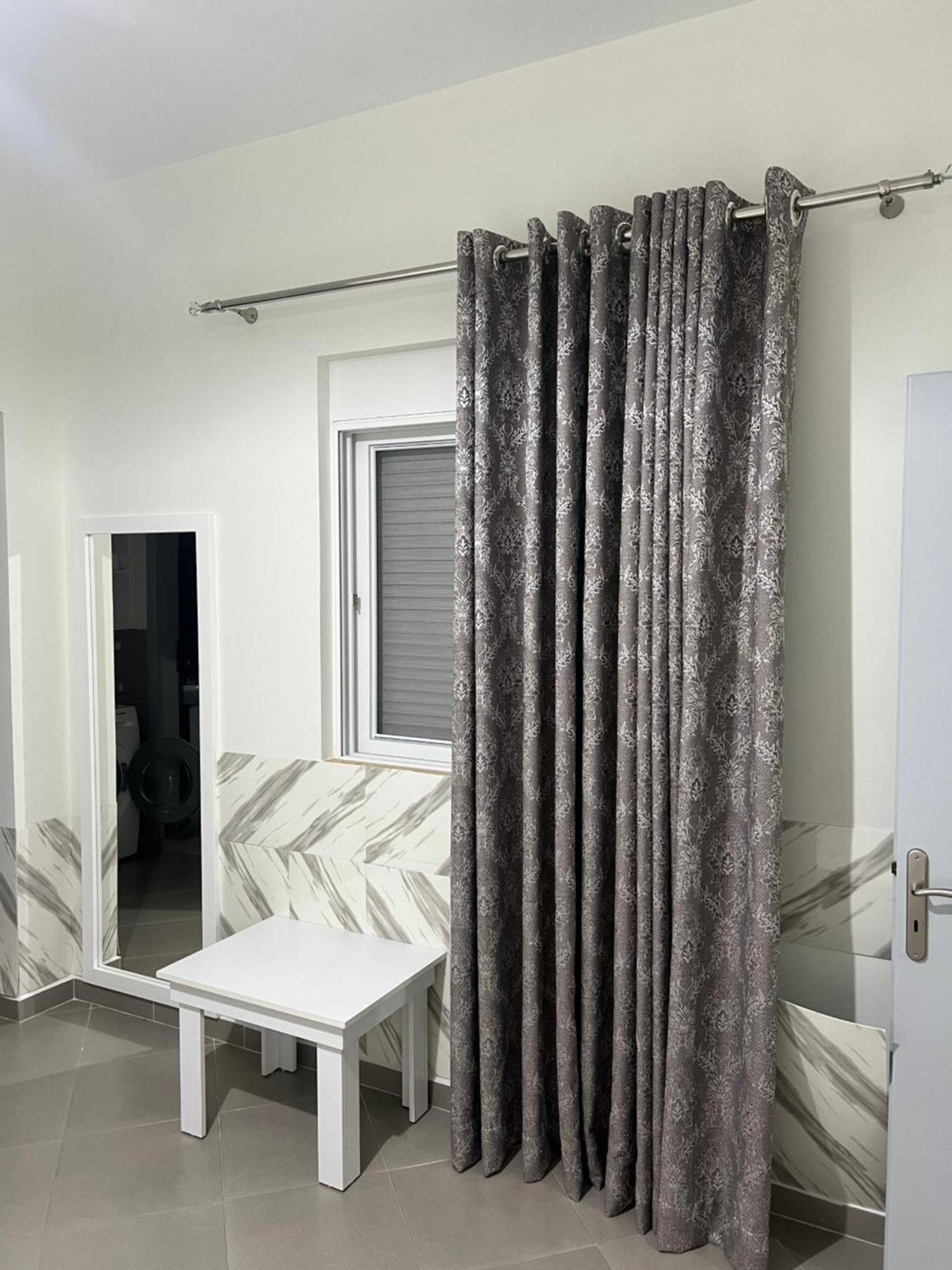 Amazing Familiar Apartments And Rooms Sarandë Exteriör bild