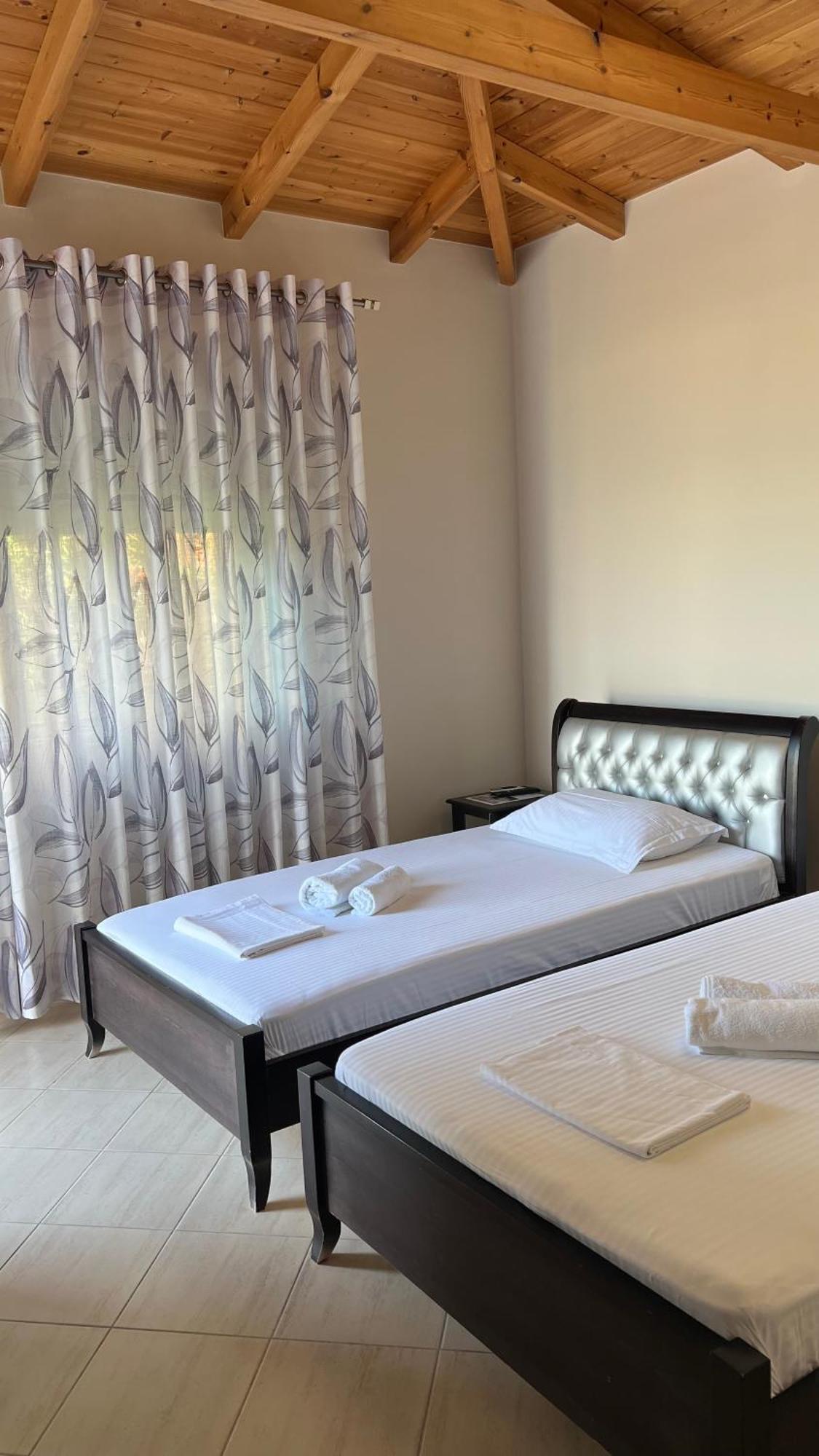 Amazing Familiar Apartments And Rooms Sarandë Exteriör bild
